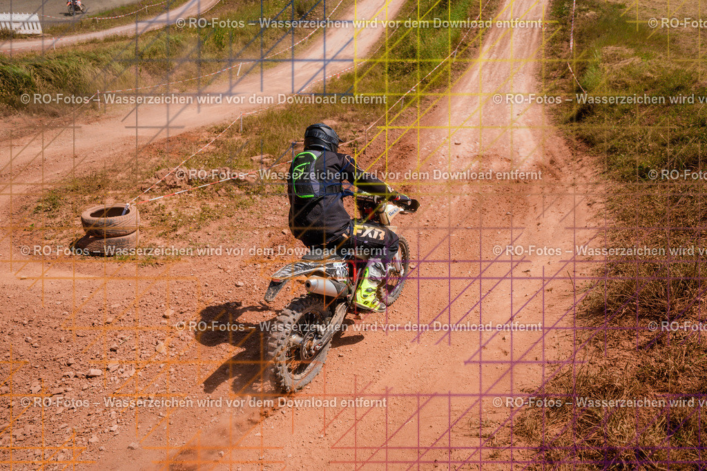 5 Lauf Schlüchtern IGE 2026-409 | Sportfotografie von RO-Fotos: Motorsport, Motocross, Enduro, Laufveranstaltungen und Triathlon. Professionelle Fotos von Sportlern und Events. - Realisiert mit Pictrs.com