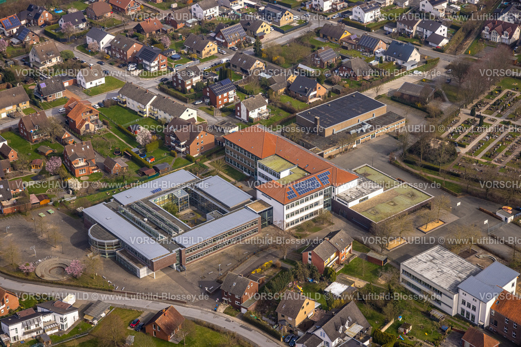 Lippetal240307103 | Luftbild, Lippetalschule Gesamtschule, Wohngebiet, Lippetal, Herzfeld, Nordrhein-Westfalen, Deutschland