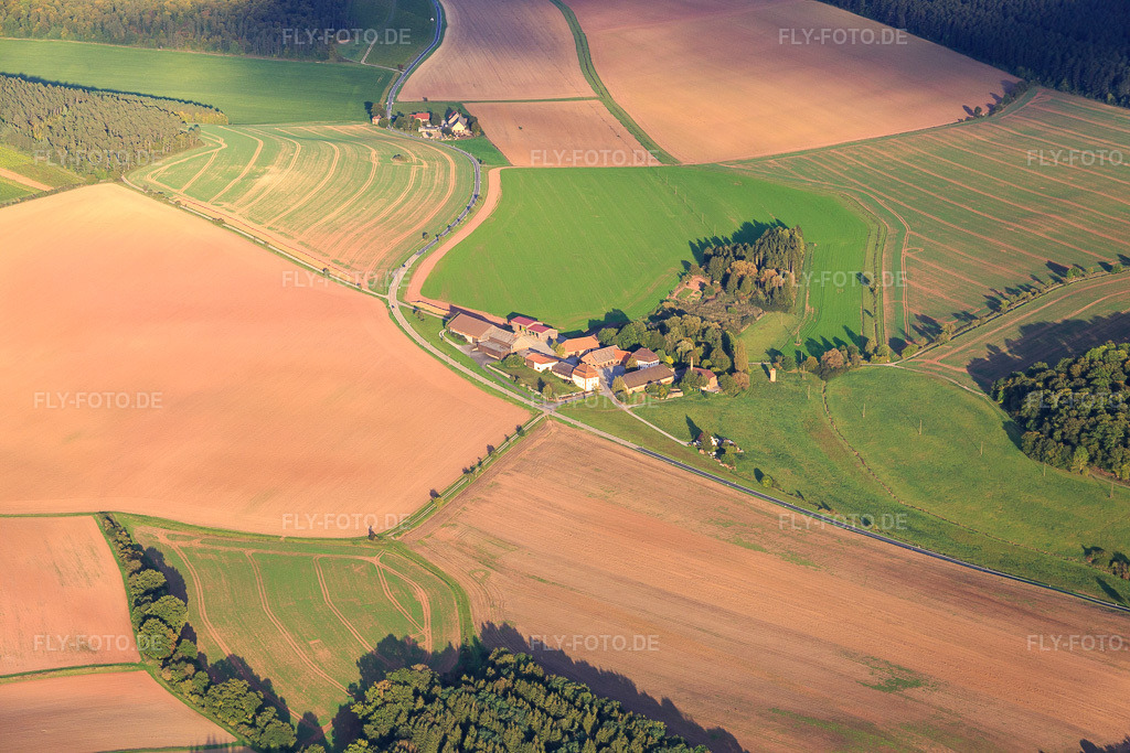 Luftbild: Schafhof im Ortsteil Bronnbach in Wertheim im Bundesland Baden-Württemberg in Deutschland. Foto: IMG_073608.jpg vom 26.09.2014 durch Werner Riehm/FLY-FOTO.deAuflösung des Originals: 5472 x 3648 px