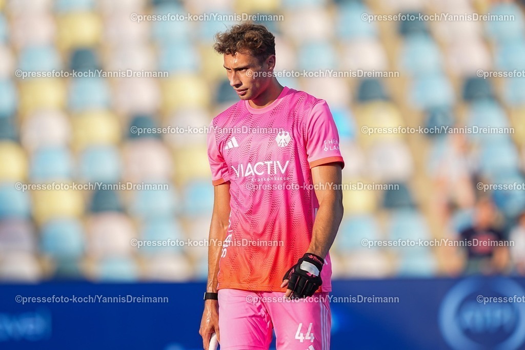 xydrx12082504022 | 12.08.2025, xydrx, Herren EuroHockey Championship 2025, Gruppenphase, Gruppe B, Deutschland - Polen, Sparkassenpark Mönchengladbach: Moritz Ludwig (GER #44)