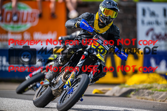 MaZZes_FotoMatrix_220618_1900 | S2