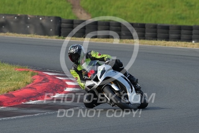 2024_05_19_PBK_43465 | Sportfotografie; SlowMotion; Video; Rennstrecke; Hafeneger; Speer; Racing; RSE; BMW; CBO; Trackday; Motorsportarena; Hockenheimring; Brno; Most; Barcelona; Valencia