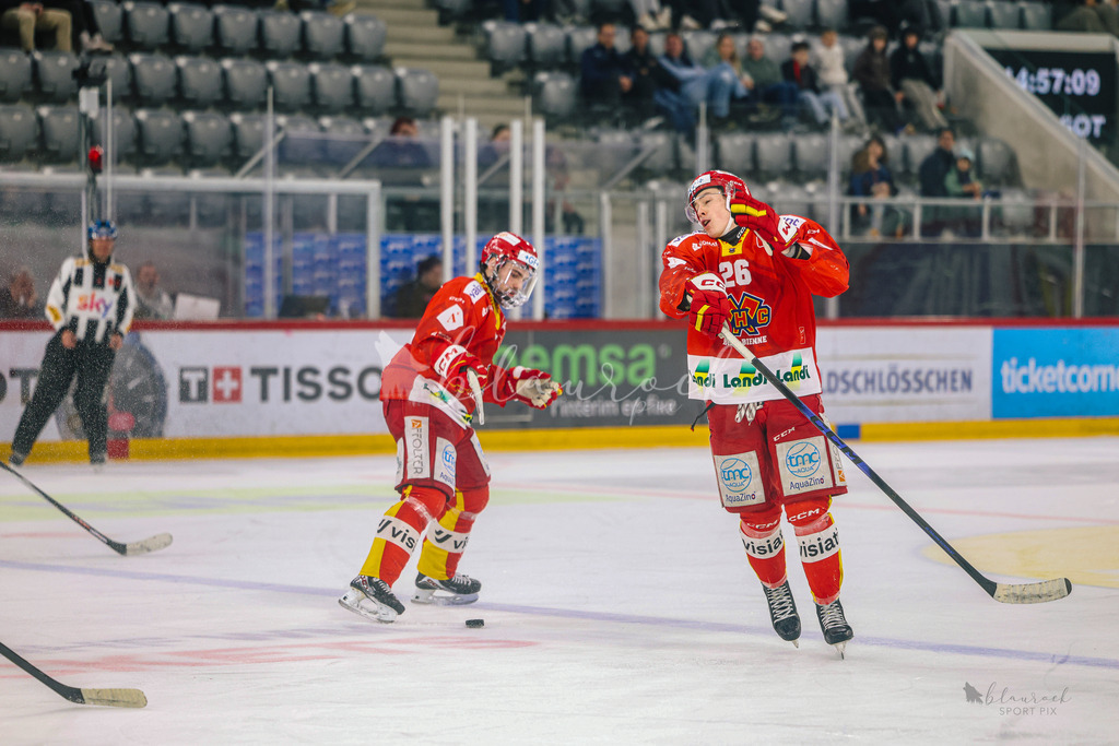 U21_EHCB vs HCD_wb20260308-0521 | Sportbilder, Sportfotograf, Hochzeits- und Eventfotografin, Flugshows, Portraits und Tiershooting, Aviation, Downhill, Nationalleague, Swissleague, International