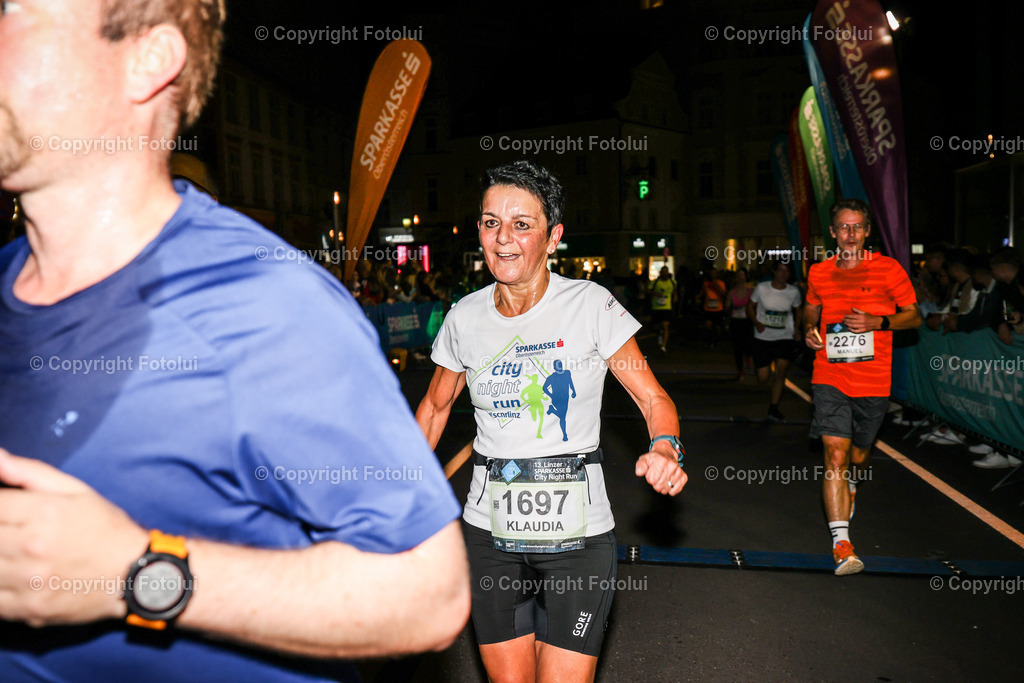 A-BINDER_20240926_0158 | Linz  AUSTRIA,26.Sept..2024 -Night Run Linz, Image shows Photo: Sportmediapics.com/ Manfred Binder