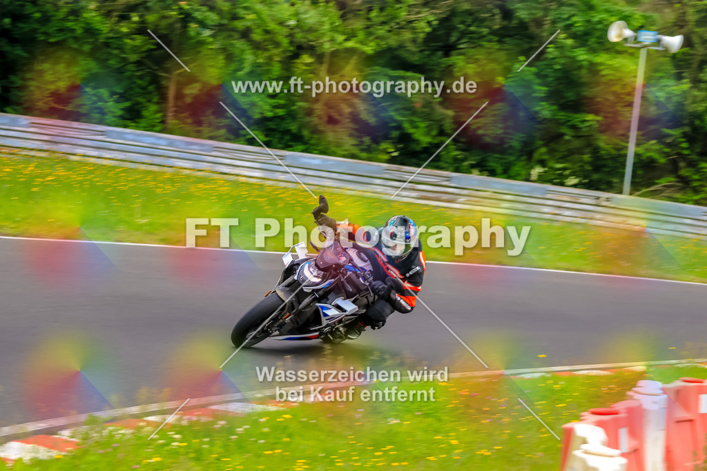 VBK-7088 | Hier findet Ihr Bilder von Touristenfahrten auf der Nürburgring Nordschleife oder von anderen Veranstaltungen die ich besucht habe. Viel Spass beim Durch Schauen 
