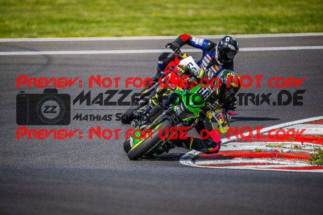 MaZZes_FotoMatrix_220507_98610 | Fotograf Mathias Schmid
Sportfotograf,
Eventfotograf,
Hochzeitsfotograf,
Portraitfotograf