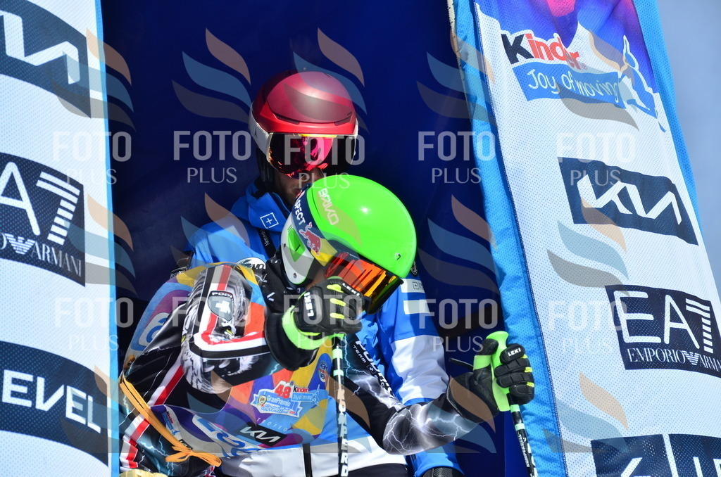 _ELE1408 | holidayphoto