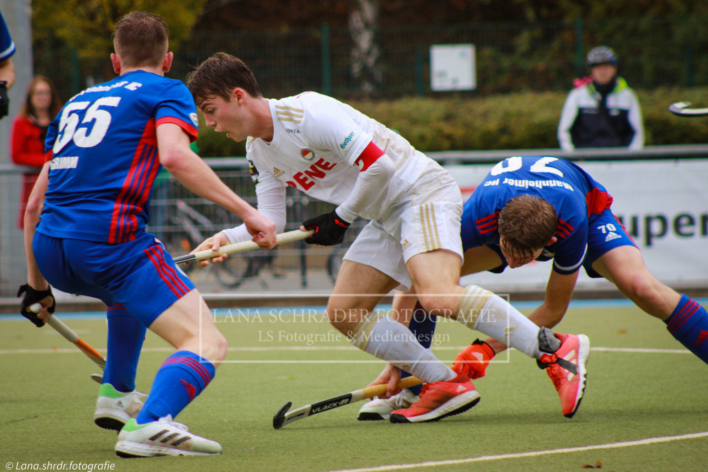 Leon Lindemann, Ole Eggers, Leon Grimm, MU18 REGIONALLIGA DM22 ZWR HF RWK-MHC | lanaschraderfotografie - Realisiert mit Pictrs.com
