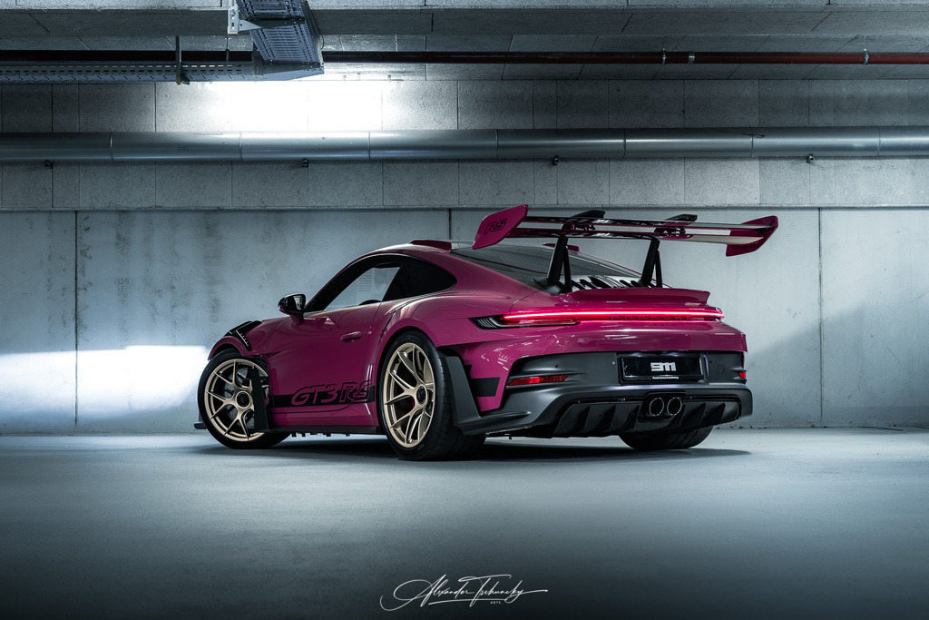 911 GT3 RS Sternrubin Neo | Entdecken Sie die faszinierende Welt von Alexander Tschuncky Arts: Kreative Fotografie, atemberaubende Automobilkunst und hochwertiger Bilderdruck. Lassen Sie sich inspirieren! - Realisiert mit Pictrs.com