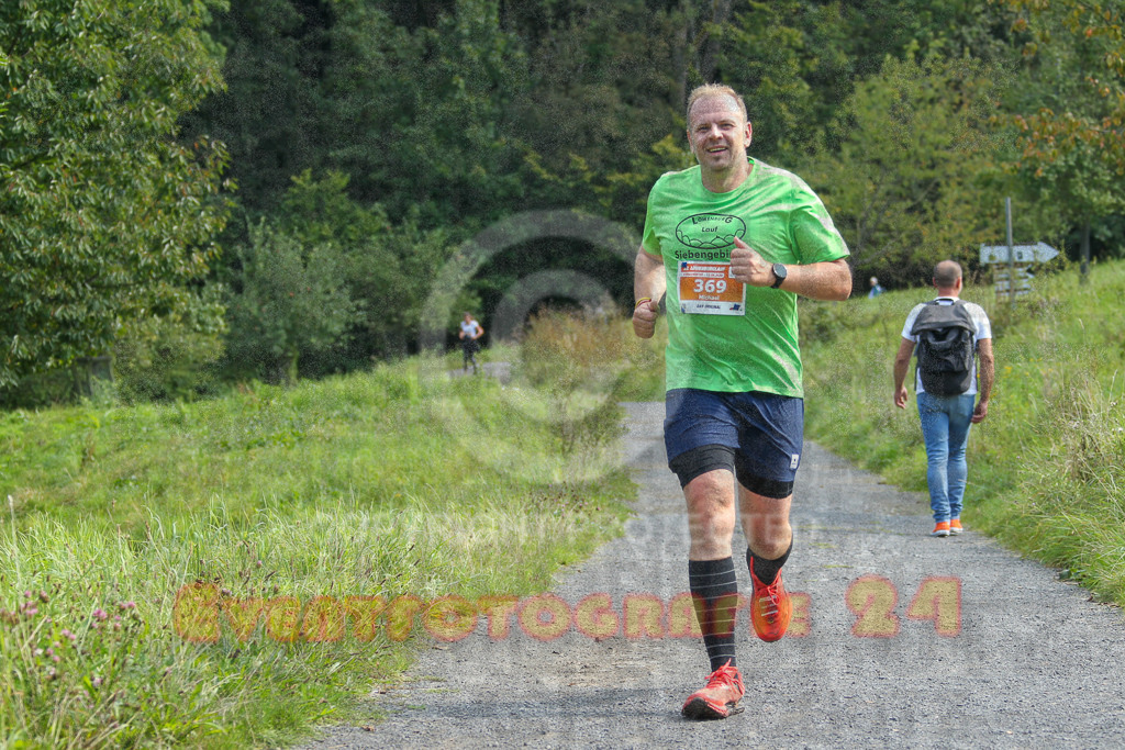 240915_1233_EV4_7536 | Sportfotografie im Rhein-Sieg Kreis, Köln, Bonn, NRW, Rheinland Pfalz, Hessen, etc. Unser Tätigkeitsfeld umfasst den Laufsport vom Volkslauf über den Marathon, Duathlon, Triathon bis zum Ultralauf wie Kölnpfad Ultra oder Schindertrail.