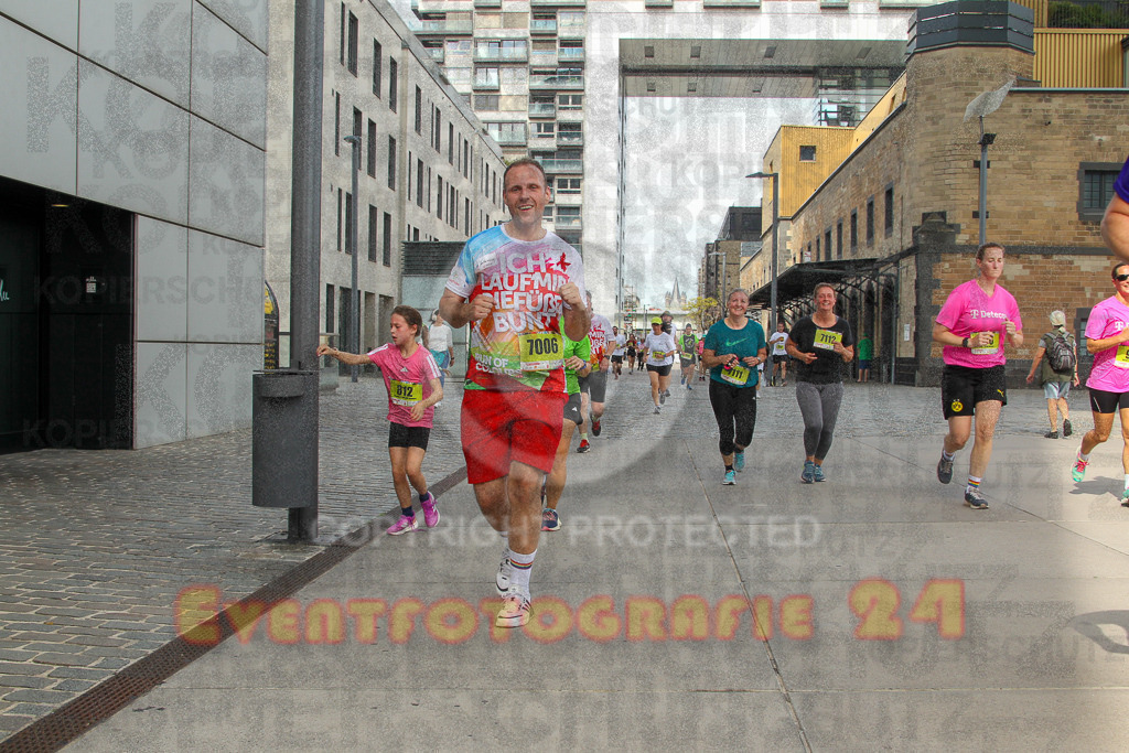 250920_1331_EV4_5925 | Sportfotografie im Rhein-Sieg Kreis, Köln, Bonn, NRW, Rheinland Pfalz, Hessen, etc. Unser Tätigkeitsfeld umfasst den Laufsport vom Volkslauf über den Marathon, Duathlon, Triathon bis zum Ultralauf wie Kölnpfad Ultra oder Schindertrail.