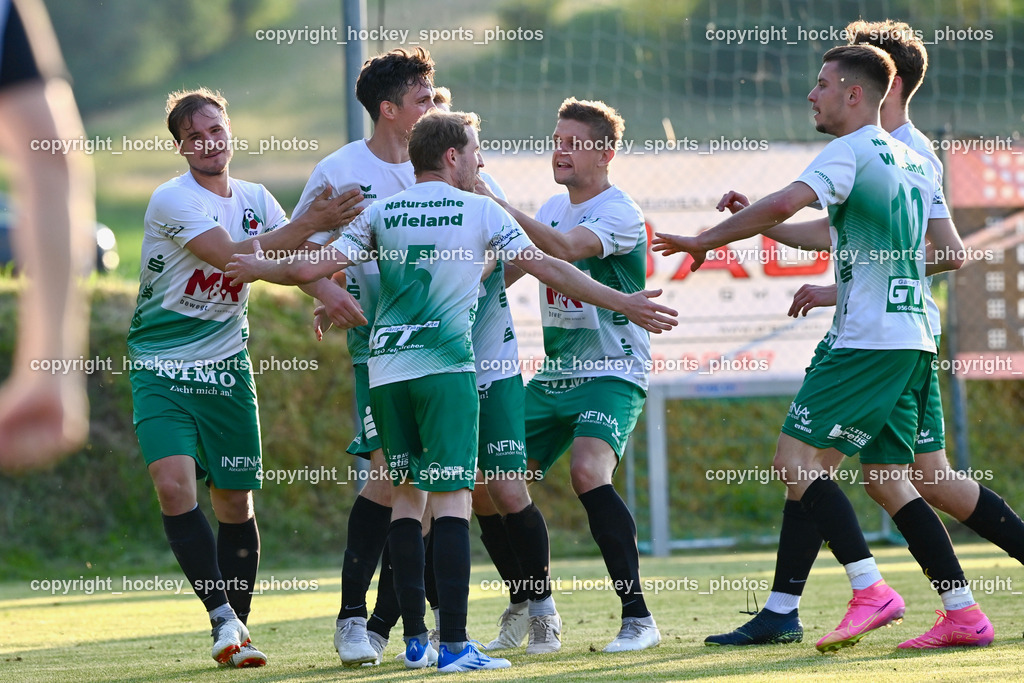 ASKÖ Köttmannsdorf vs. SV Feldkirchen 2.6.2023 | #26 Andreas Tiffner, Jubel SV Feldkirchen Mannschaft,#6 Michael Tammegger, #5 David Tamegger, #9 Martin Hinteregger, #10 Mirel Mujkic