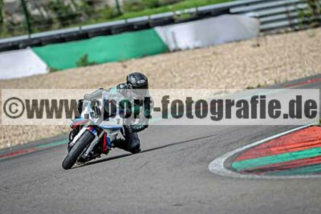 spof1906 | Professionelle Fotos von Sportveranstaltungen, aber auch Hochzeiten und anderen Events. - Realisiert mit Pictrs.com