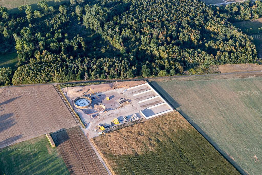 Vue aérienne: Vue de la ville à Wissembourg dans le département Bas Rhin, France. Photo: IMG_117442.jpg prise le 06/09/2019 par Werner Riehm/FLY-FOTO.eu – Résolution de l'original: 5208 x 3472 px