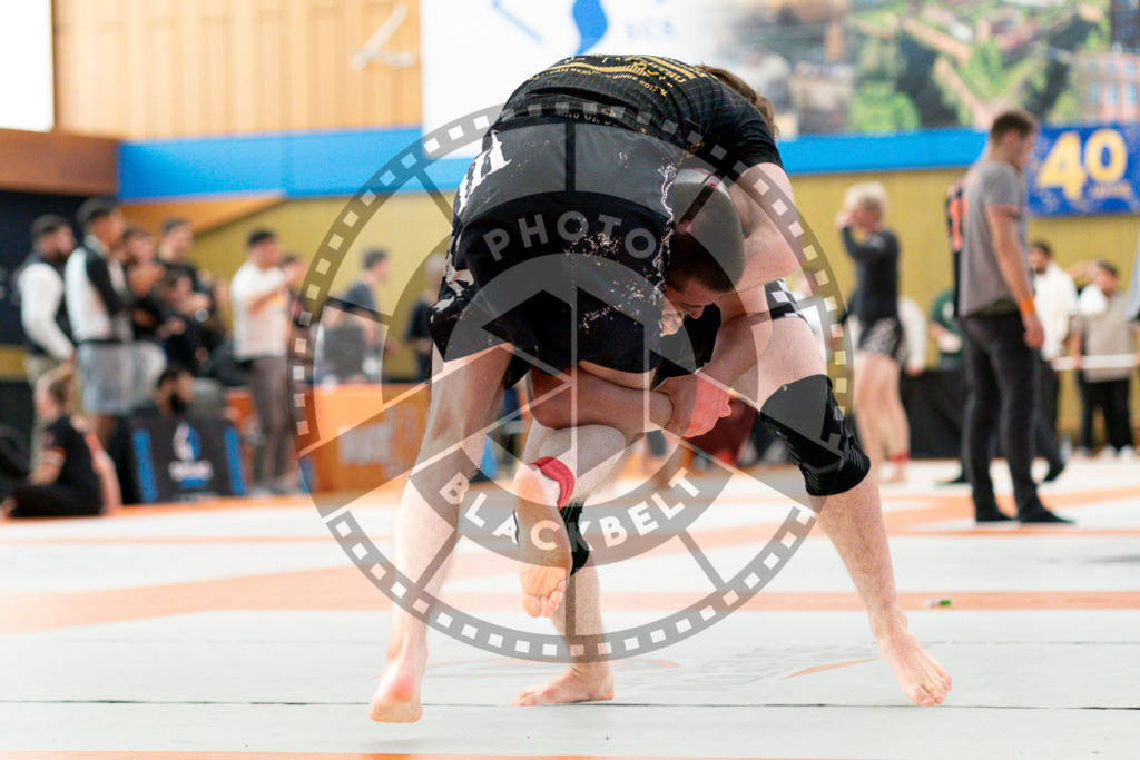 20240915PBB4137 | Athletes compete during the Grappling Industries’ grappling and Brazilian jiu-jitsu competition in Berlin, on September 15, 2024.