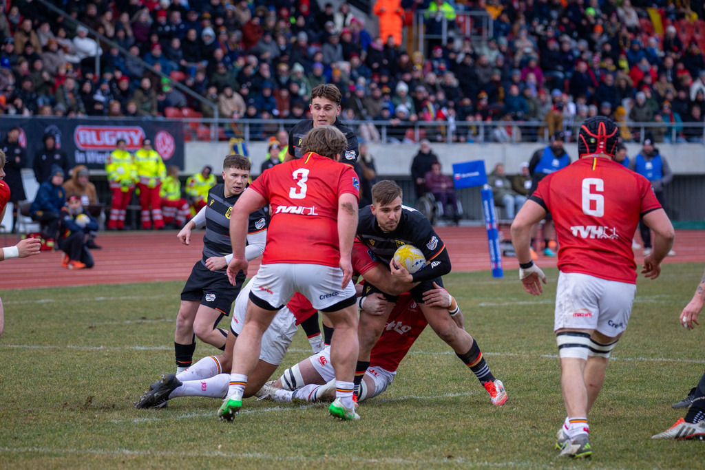 Rugby Europameisterschaft der Männer, 3. Spieltag: Deutschland gegen Belgien in Kassel | Rugby Europameisterschaft der Männer, 3. Spieltag: Deutschland gegen Belgien in Kassel - Realisiert mit Pictrs.com