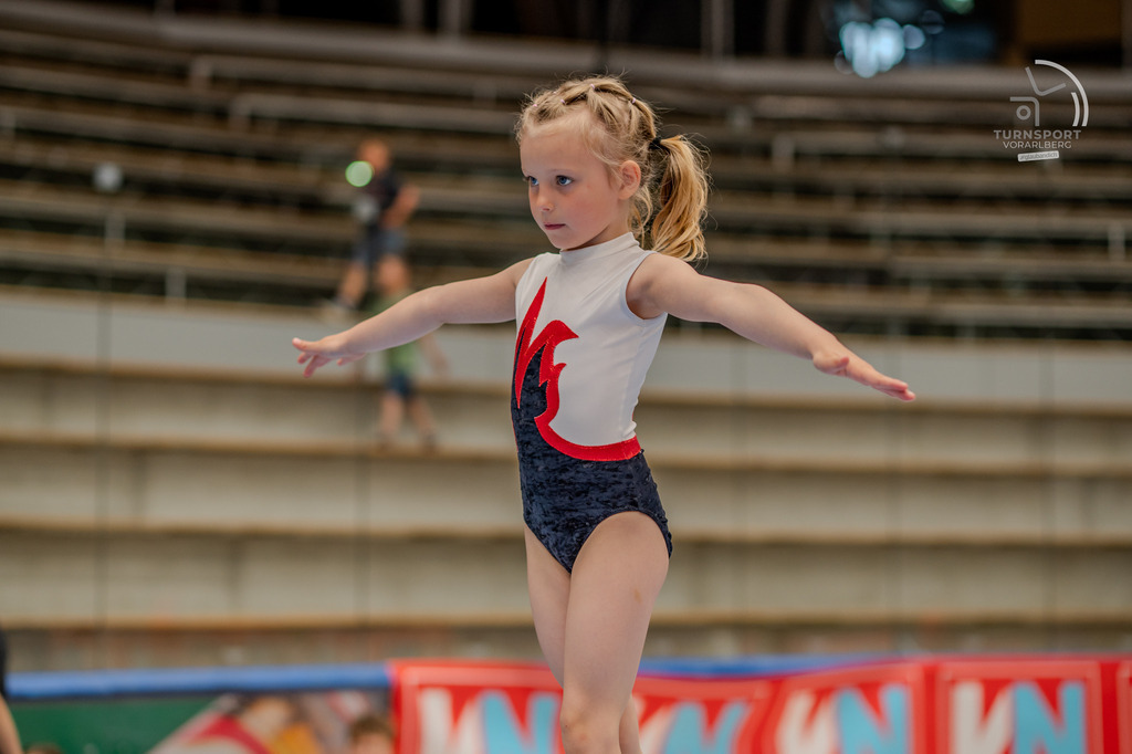 DSC_9821 | "Fussifoto.com – Ihr Ansprechpartner für hochwertige Fotografie! Entdecken Sie kreative Bilder und professionelle Dienstleistungen. Kontaktieren Sie uns für Ihre Projekte!"