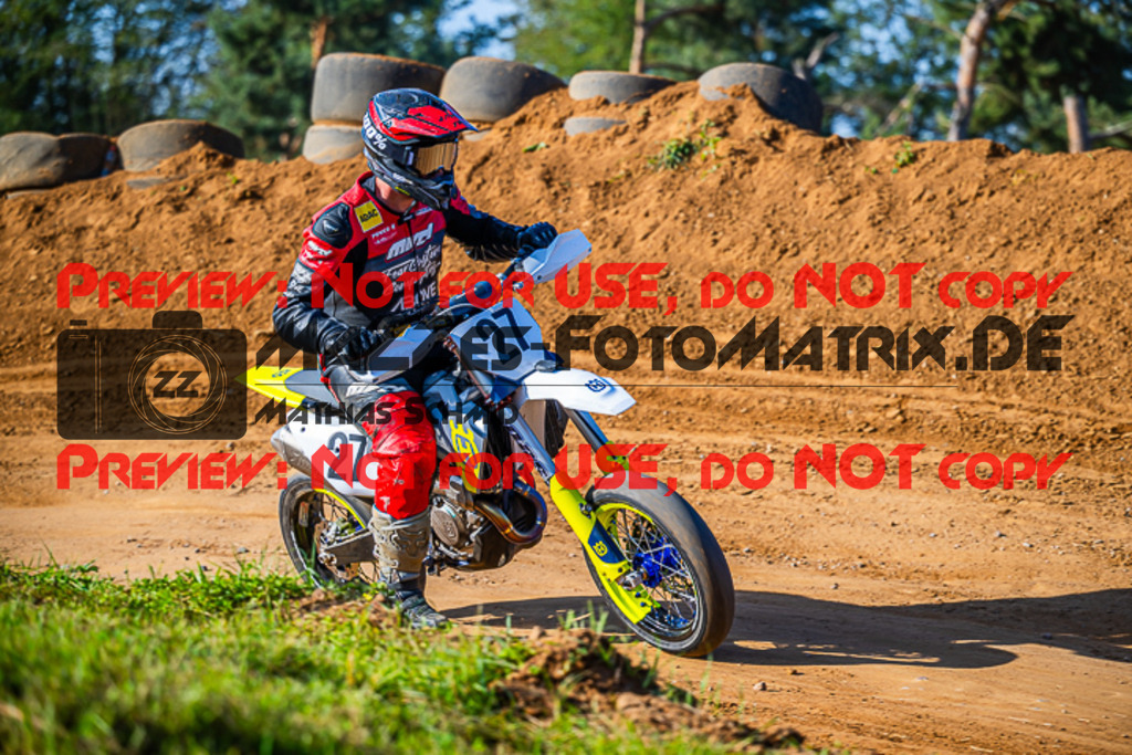 MaZZes_FotoMatrix_230917_0544 | S4