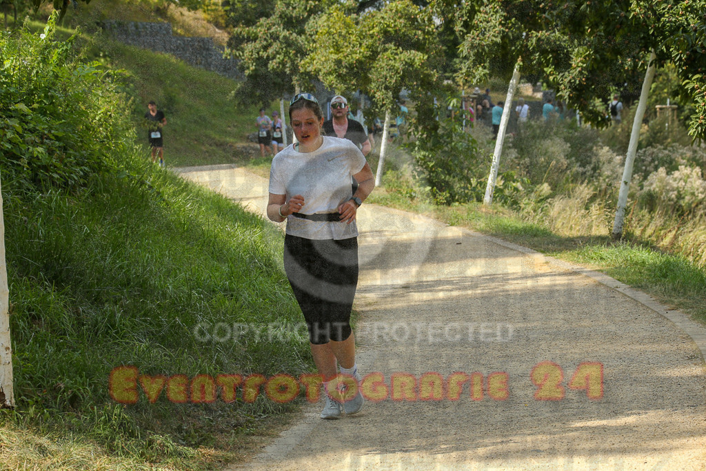 250824_1454_EX1_7996 | Sportfotografie im Rhein-Sieg Kreis, Köln, Bonn, NRW, Rheinland Pfalz, Hessen, etc. Unser Tätigkeitsfeld umfasst den Laufsport vom Volkslauf über den Marathon, Duathlon, Triathon bis zum Ultralauf wie Kölnpfad Ultra oder Schindertrail.