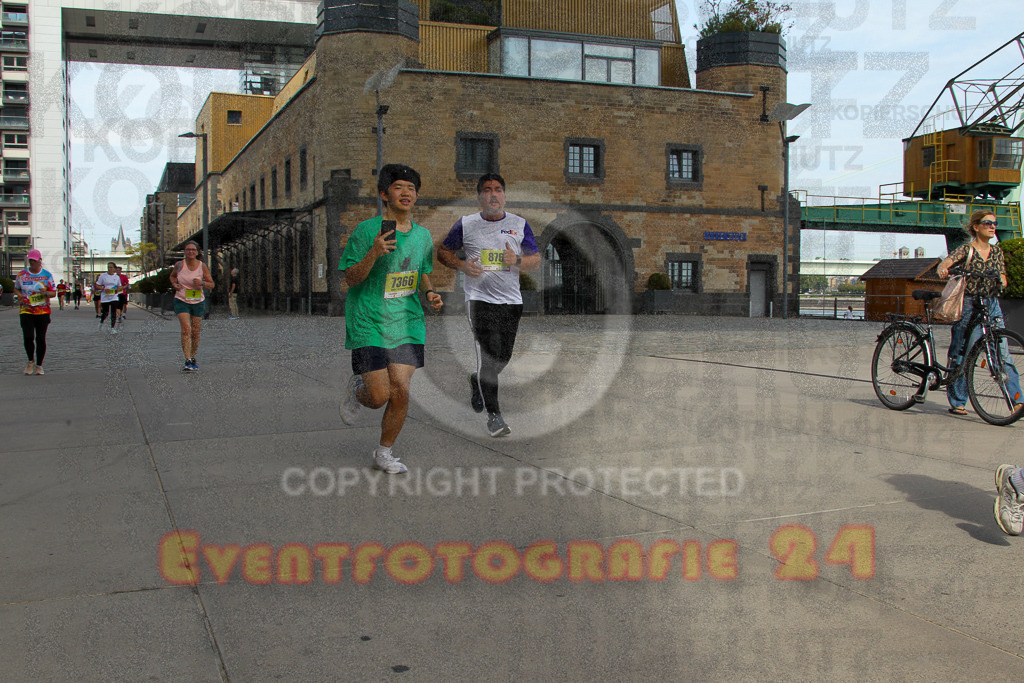 250920_1336_EV4_6235 | Sportfotografie im Rhein-Sieg Kreis, Köln, Bonn, NRW, Rheinland Pfalz, Hessen, etc. Unser Tätigkeitsfeld umfasst den Laufsport vom Volkslauf über den Marathon, Duathlon, Triathon bis zum Ultralauf wie Kölnpfad Ultra oder Schindertrail.