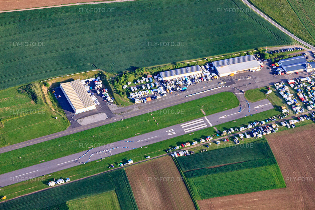 Luftbild: Flugplatz Walldürn in Walldürn im Bundesland Baden-Württemberg in Deutschland. Foto: IMG_66288.jpg vom 30.05.2014 durch Werner Riehm/FLY-FOTO.de