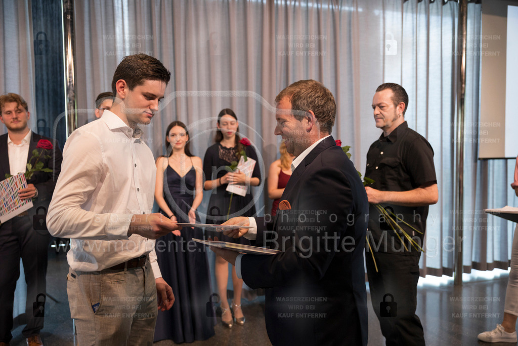 FeusiDiplomfeier_R6OO3009 | Brigitte Münger / bmsportphotography - Realisiert mit Pictrs.com