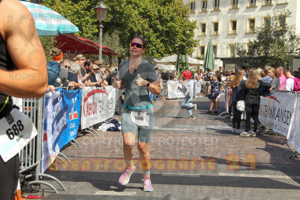 250824_1443_EV4_2106 | Sportfotografie im Rhein-Sieg Kreis, Köln, Bonn, NRW, Rheinland Pfalz, Hessen, etc. Unser Tätigkeitsfeld umfasst den Laufsport vom Volkslauf über den Marathon, Duathlon, Triathon bis zum Ultralauf wie Kölnpfad Ultra oder Schindertrail.