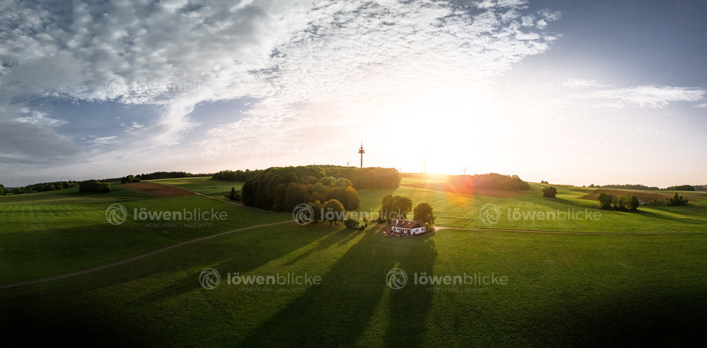 Eybacher Hütte bei Sonnenuntergang | löwenblicke | shop