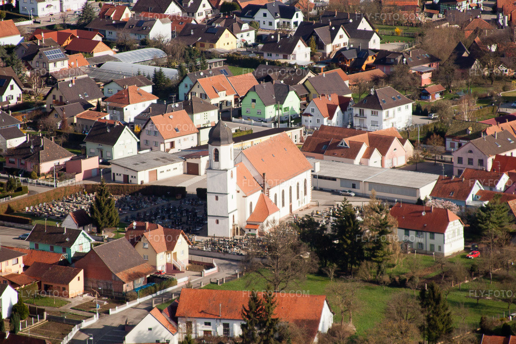 Aerial view: View of the town in Mothern in the state Bas-Rhin, France.Photo: IMG_25606.jpg taken on 04/02/2010 by Werner Riehm/FLY-FOTO.comResolution of the original: 4752 x 3168 px
