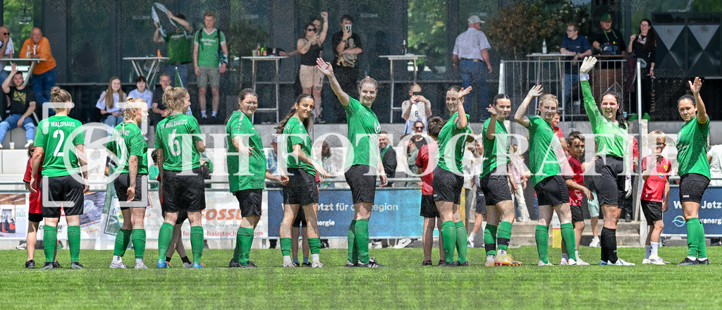 GER, FC Hauingen - SV Waldhaus, Frauen-Fussball, Rothaus Bezirkpokal, Finale, Saison 2024/2025, 29.05.2025 | Team SV Waldhaus GER, FC Hauingen - SV Waldhaus, Frauen-Fussball, Rothaus Bezirkpokal, Finale, Saison 2024/2025, 29.05.2025Foto: TH Fotografie/Thomas Hess