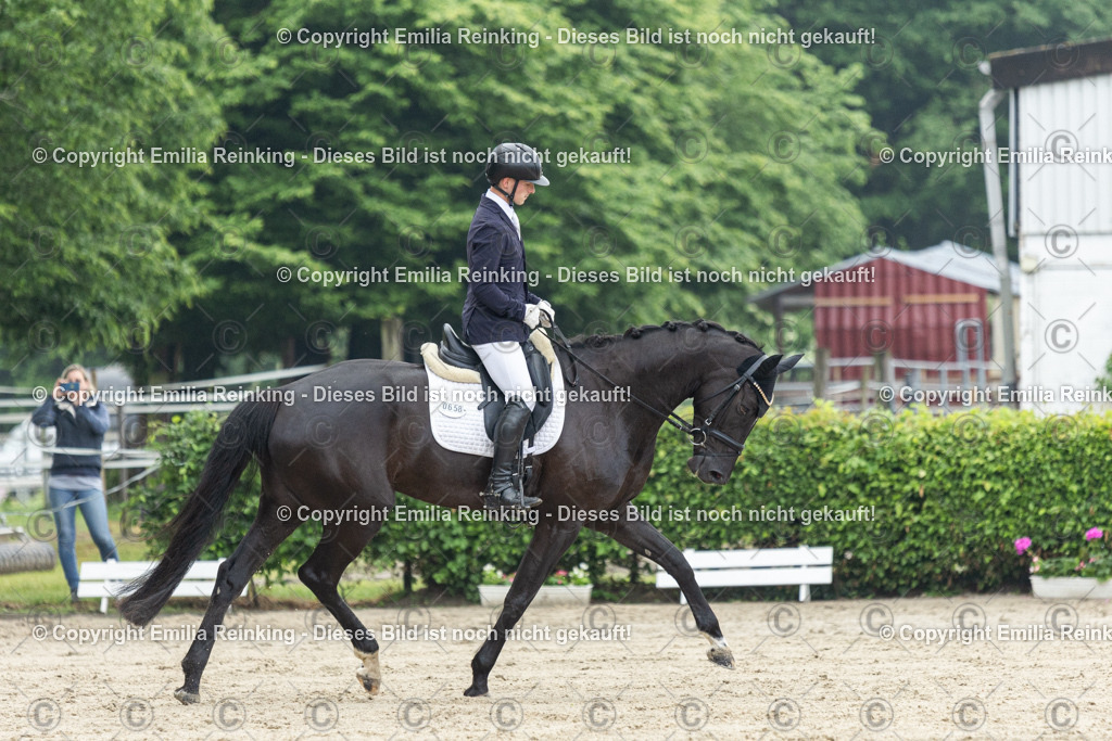 CL5A3054 | Emilia Reinking Fotografie - Realisiert mit Pictrs.com