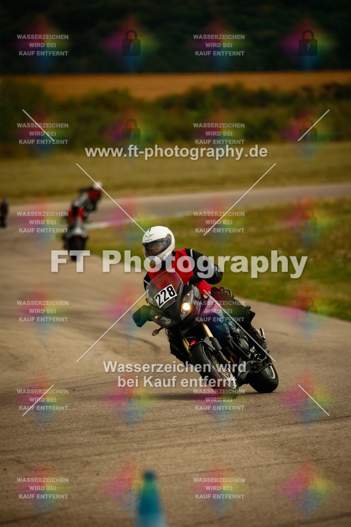 _MOT7552 | Hier findet Ihr Bilder von Touristenfahrten auf der Nürburgring Nordschleife oder von anderen Veranstaltungen die ich besucht habe. Viel Spass beim Durch Schauen 