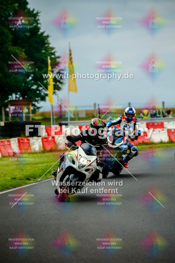 VBK-4216 | Hier findet Ihr Bilder von Touristenfahrten auf der Nürburgring Nordschleife oder von anderen Veranstaltungen die ich besucht habe. Viel Spass beim Durch Schauen 