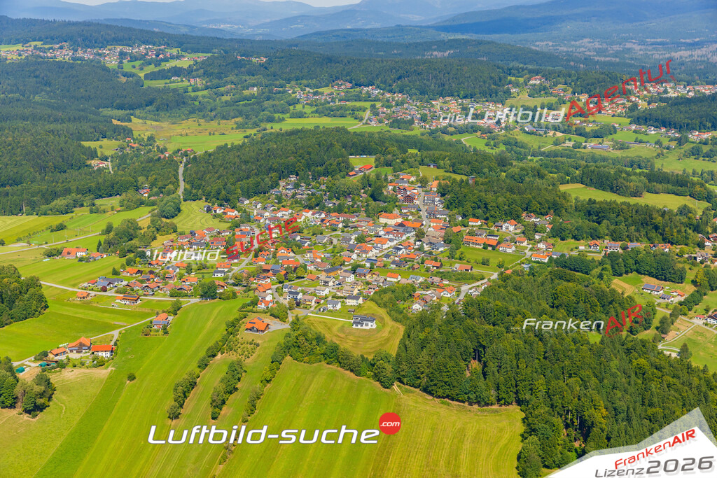 Oberkreuzberg Spiegelau Bild- Das Luftbild wurde 2025 vom UL-Flugzeug heraus erstellt ( keine Drohnen Bilder! ) - Hochauflösende Luftaufnahme -Nicht vergleichbar mit Google Maps oder Satelittenbilder- Die Geschenkidee !Mit Lizenz und Bildrechte bestellbar