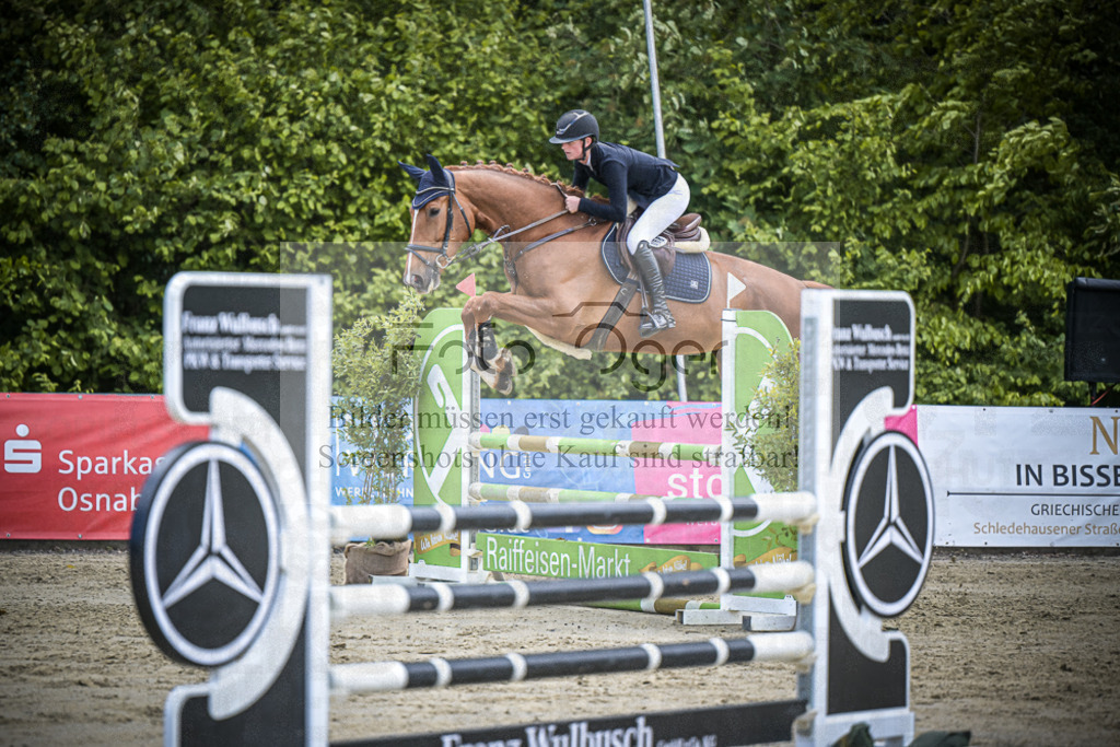 DOS_4725 | Entdecke hochwertige Reitturnierfotos von Foto Oger. Professionell, emotional und authentisch – jetzt Lieblingsmomente im Shop bestellen.Deutschlandweite Turnierfotografie. - Realisiert mit Pictrs.com