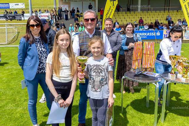 Raiffeisen Volksschulen-Cup im Bezirk Feldkirchen | Bildershop von pixelworld.at - Realisiert mit Pictrs.com