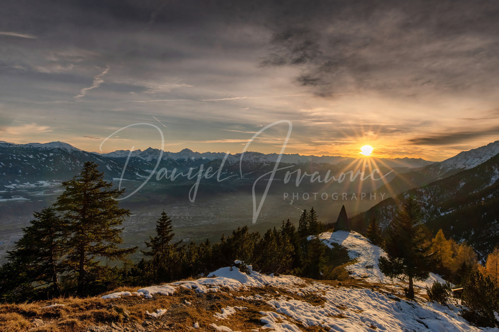 Kaisersäule | Sonnenuntergang bei der Kaisersäule in Thaur