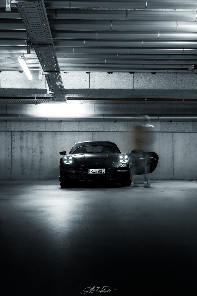 911 Turbo 992 | Entdecken Sie die faszinierende Welt von Alexander Tschuncky Arts: Kreative Fotografie, atemberaubende Automobilkunst und hochwertiger Bilderdruck. Lassen Sie sich inspirieren! - Realisiert mit Pictrs.com