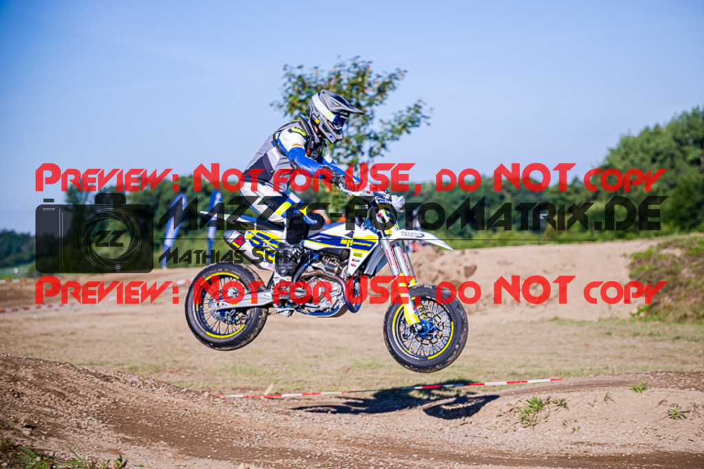 MaZZes_FotoMatrix_220904_2734 | S3