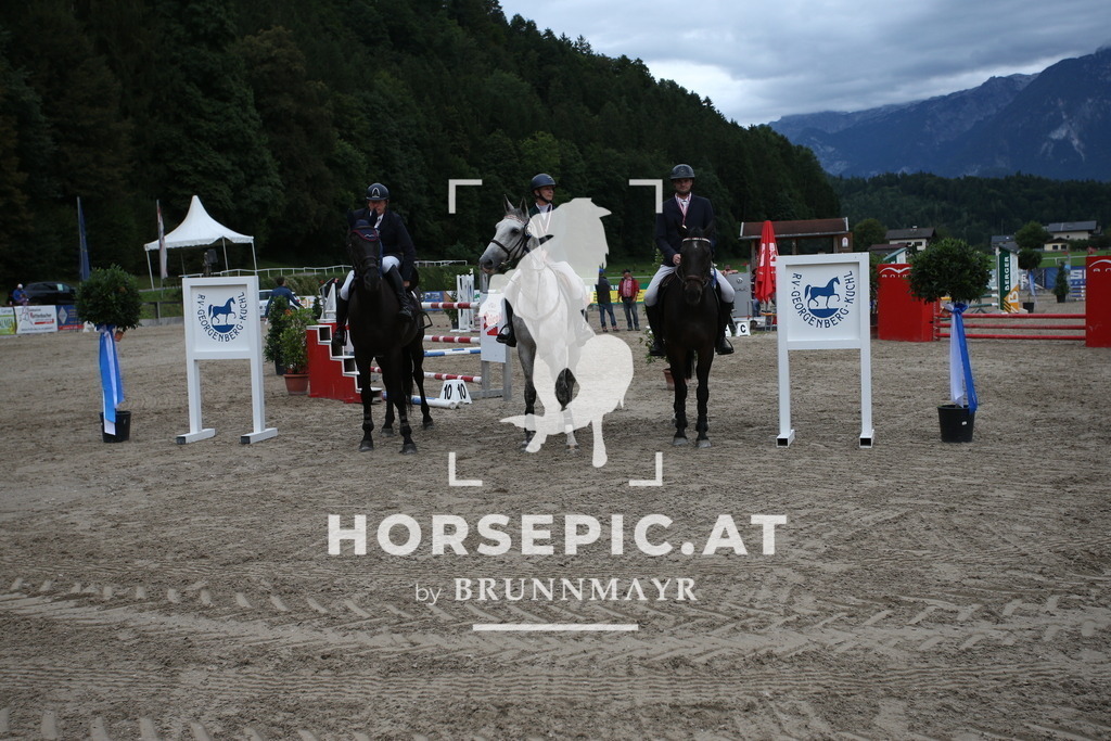 AS8V0033 | Willkommen bei Brunnmayr - Design & Fotografie – Ihrem Spezialisten für Reitturniere und Pferdeveranstaltungen in Oberösterreich, Salzburg und Bayern! Seit über 17 Jahren sind wir leidenschaftlich dabei.