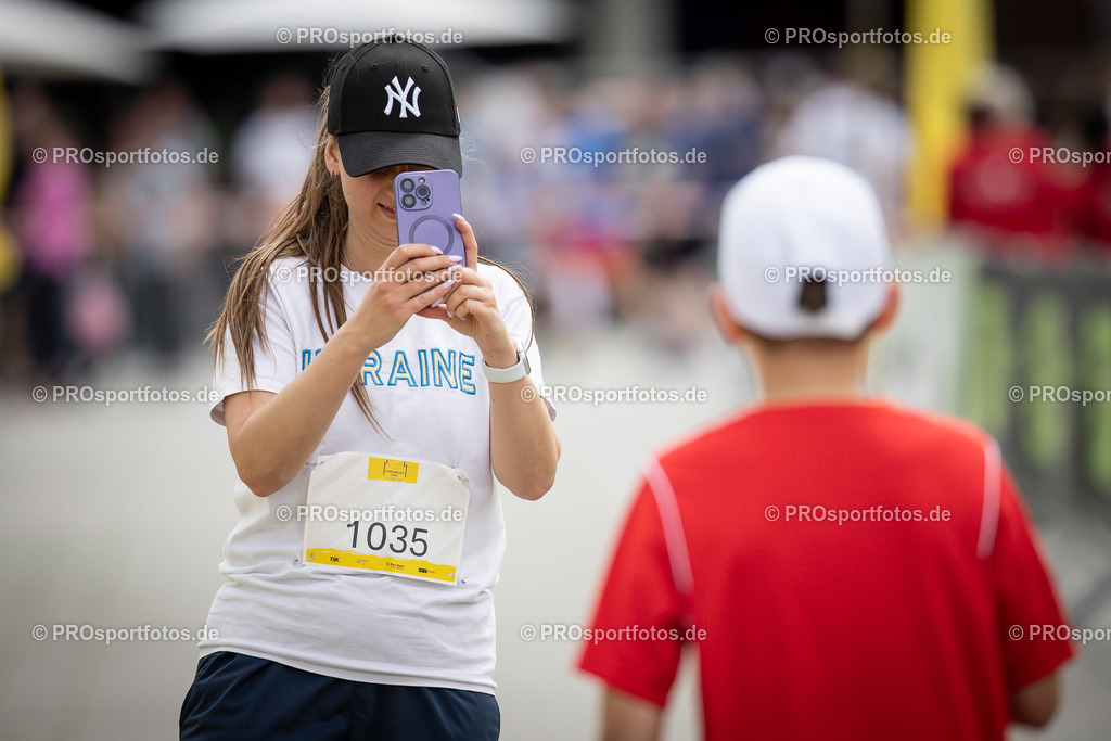 Stadionlauf Köln, 26.05.2024 | Impressionen von Stadionlauf Köln am 26.05.2024 rund um das RheinEnergie-Stadion in Koeln-Müngersdorf.