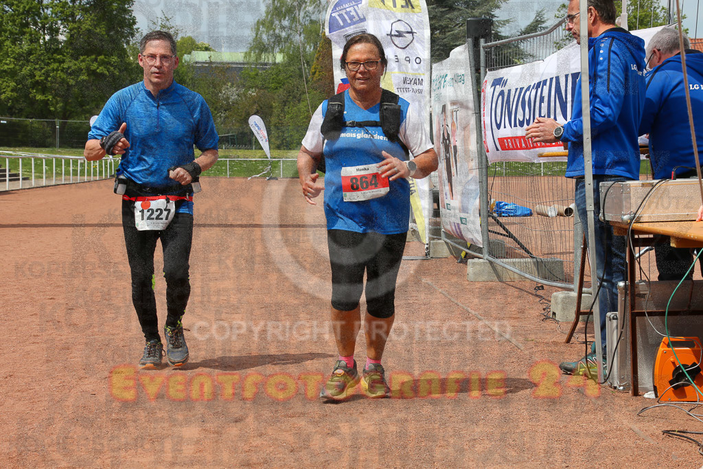 220501_1301_EX1_2487 | Sportfotografie im Rhein-Sieg Kreis, Köln, Bonn, NRW, Rheinland Pfalz, Hessen, etc. Unser Tätigkeitsfeld umfasst den Laufsport vom Volkslauf über den Marathon, Duathlon, Triathon bis zum Ultralauf wie Kölnpfad Ultra oder Schindertrail.