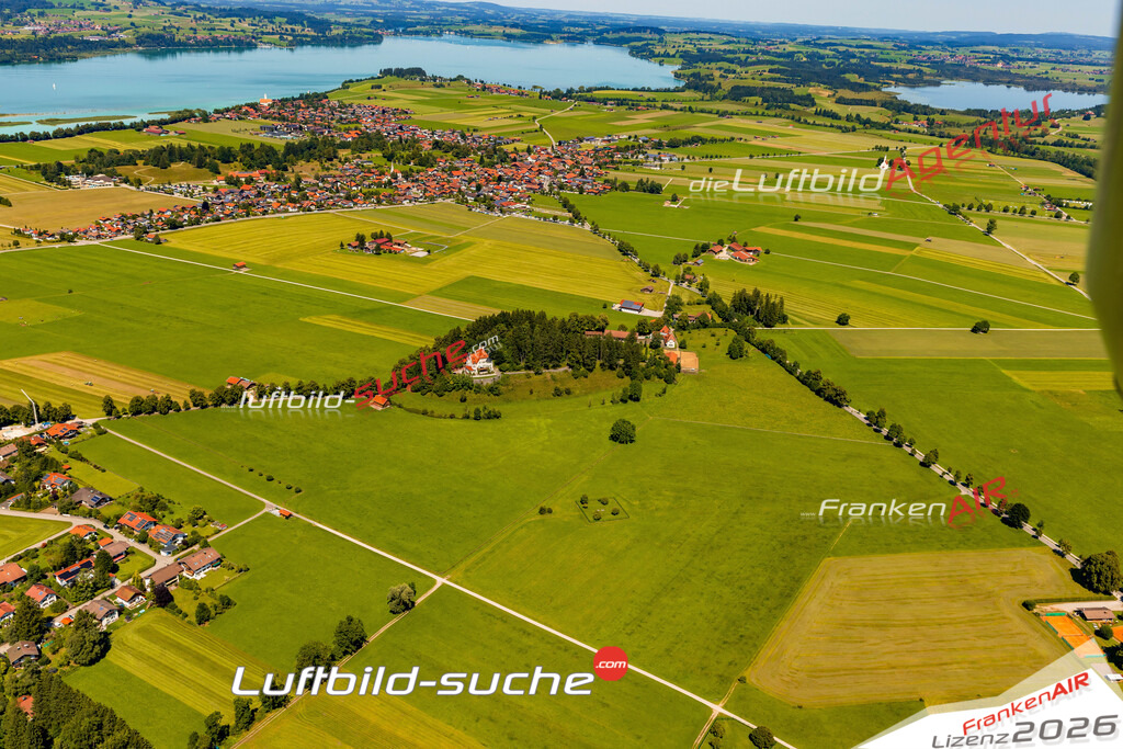 Luftaufnahme von Bullachberg Schwangau Bild- Das Luftbild wurde 2025 vom UL-Flugzeug heraus erstellt ( keine Drohne ) - Hochauflösende Luftaufnahme -Nicht vergleichbar mit Google Maps oder Satelittenbilder- Die Geschenkidee !Mit Lizenz und Bildrechte bestellbar