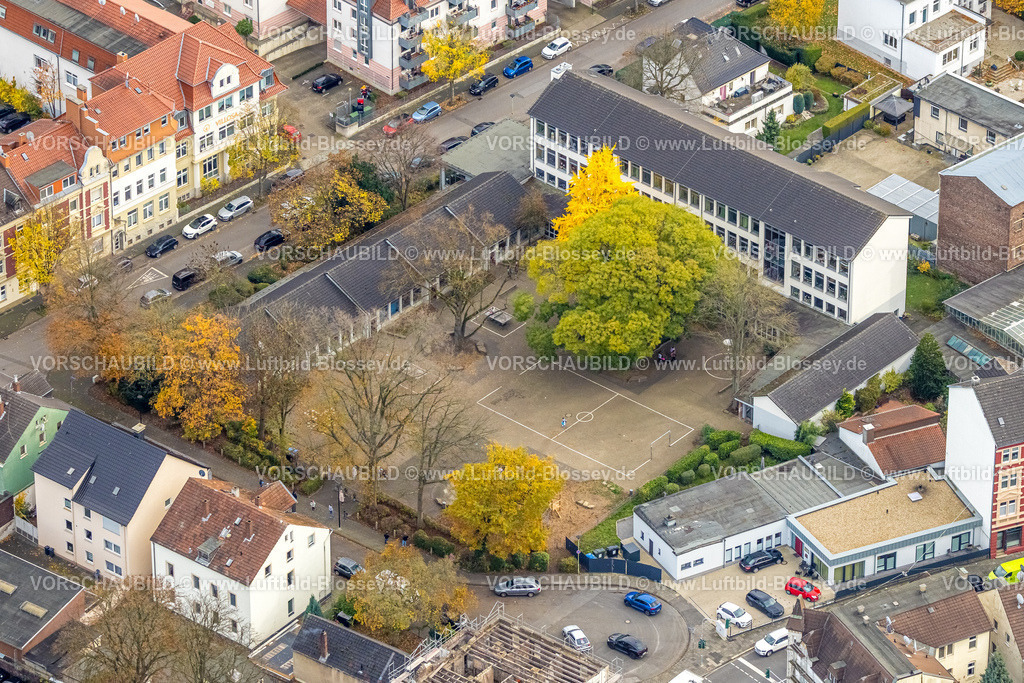 Hagen251101447 | Luftbild, Gebrüder Grimm Schule, herbstliche Bäume, Vorhalle, Hagen, Ruhrgebiet, Nordrhein-Westfalen, Deutschland