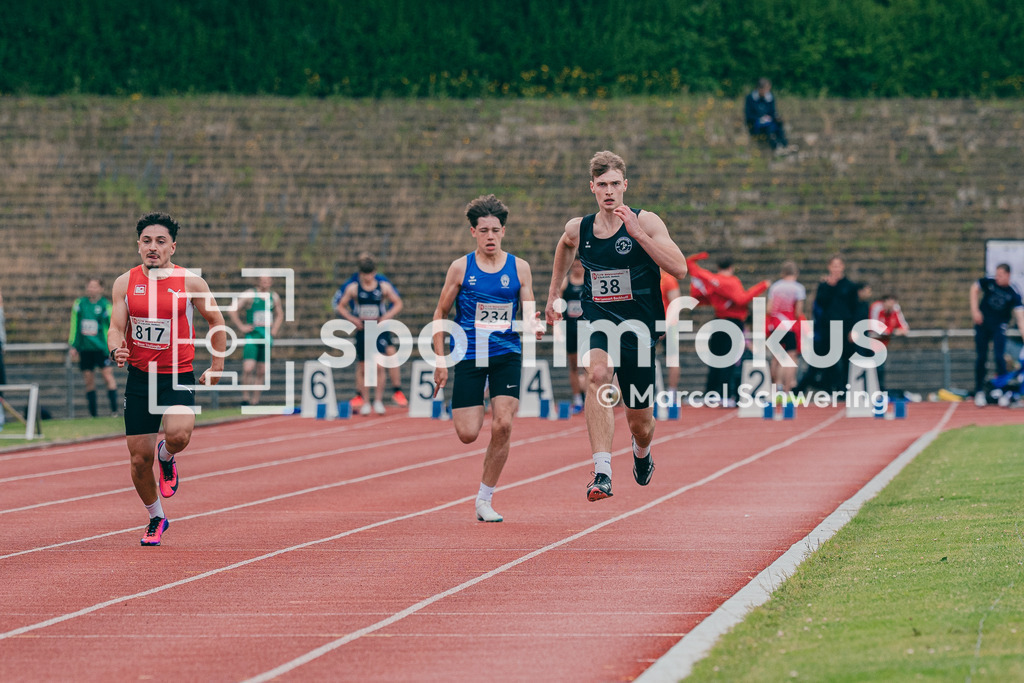 FLVW-Meisterschaften 2026 | Impressionen und Wettkampfszenen der FLVW-Meisterschaften 2026 mit Athletinnen und Athleten verschiedener Vereine und Altersklassen in unterschiedlichen Disziplinen der Leichtathletik. - Realisiert mit Pictrs.com