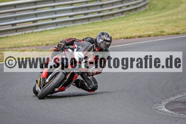 spof2437 | Professionelle Fotos von Sportveranstaltungen, aber auch Hochzeiten und anderen Events. - Realisiert mit Pictrs.com