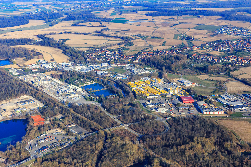 Luftbild: Kieswerk Hermann Peter KG und Bausatzhaus Süd GmbH - Ytong Bausatzhaus Partner im Ortsteil Freistett in Rheinau im Bundesland Baden-Württemberg in Deutschland. Foto: IMG_097666.jpg vom 16.03.2017 durch Werner Riehm/FLY-FOTO.deWWW.HPF.DE
