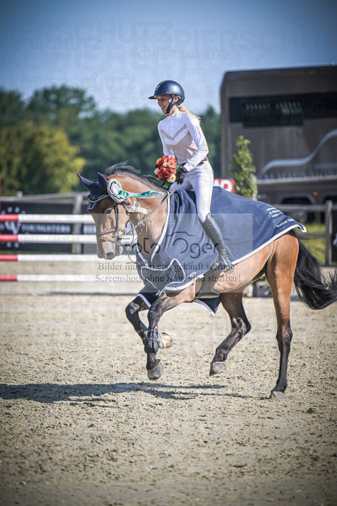 DOS_0161 | Entdecke hochwertige Reitturnierfotos von Foto Oger. Professionell, emotional und authentisch – jetzt Lieblingsmomente im Shop bestellen.Deutschlandweite Turnierfotografie. - Realisiert mit Pictrs.com