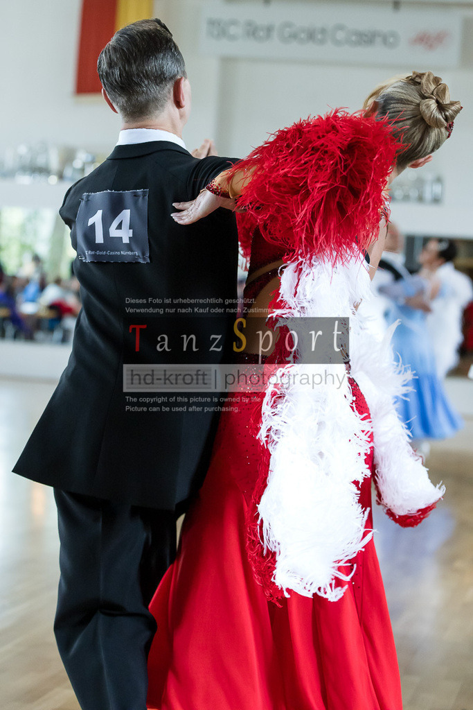 20240525_RL-Masters3-Std_5727 | Tanzsportbilder, Standardtanz, Lateintanz, WDSF, DTV, LTVB, dancecomp, goc, hessen tanzt, blaues band der spree, walzer, tango, wiener walzer, slowfox, quickstepp, samba, rumba, cha-cha-cha, paso doble. jive, hd-kroft photography, turniertanzsport