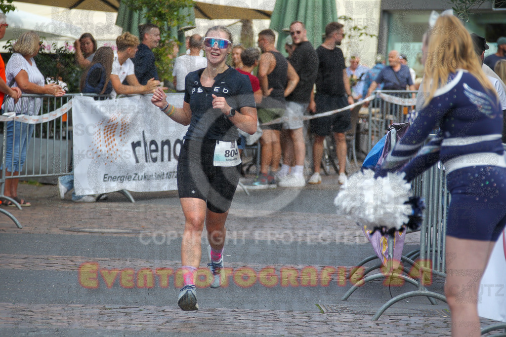 250824_1521_EV4_2828 | Sportfotografie im Rhein-Sieg Kreis, Köln, Bonn, NRW, Rheinland Pfalz, Hessen, etc. Unser Tätigkeitsfeld umfasst den Laufsport vom Volkslauf über den Marathon, Duathlon, Triathon bis zum Ultralauf wie Kölnpfad Ultra oder Schindertrail.